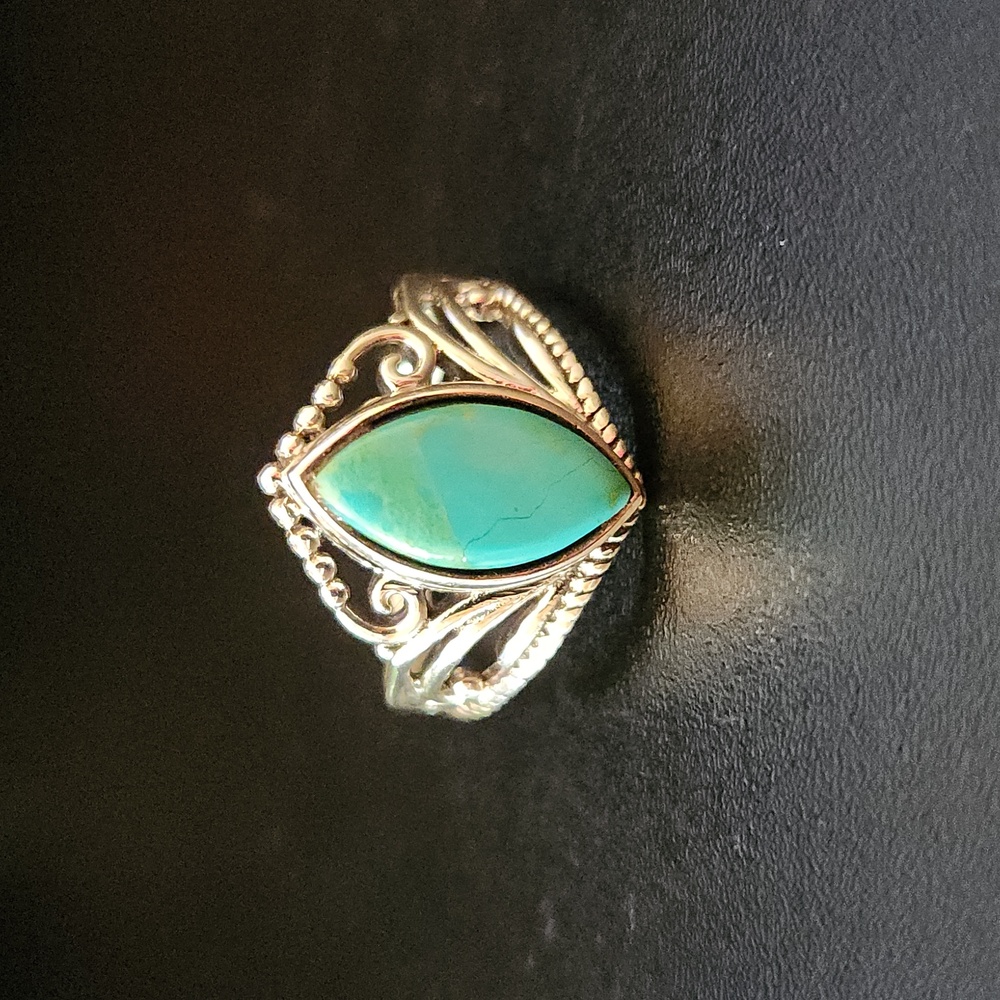 Women's Sterling Silver Turquoise Ring